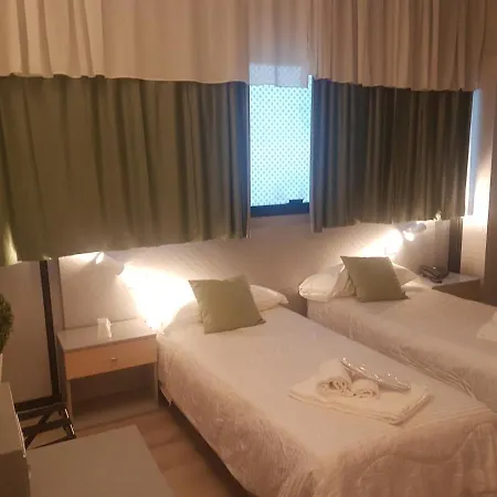 Eden 3*